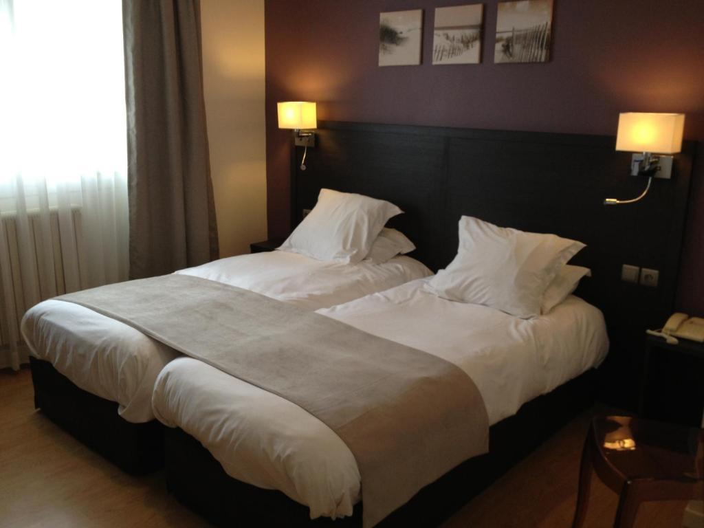 Hotel De La Plage Динар Номер фото